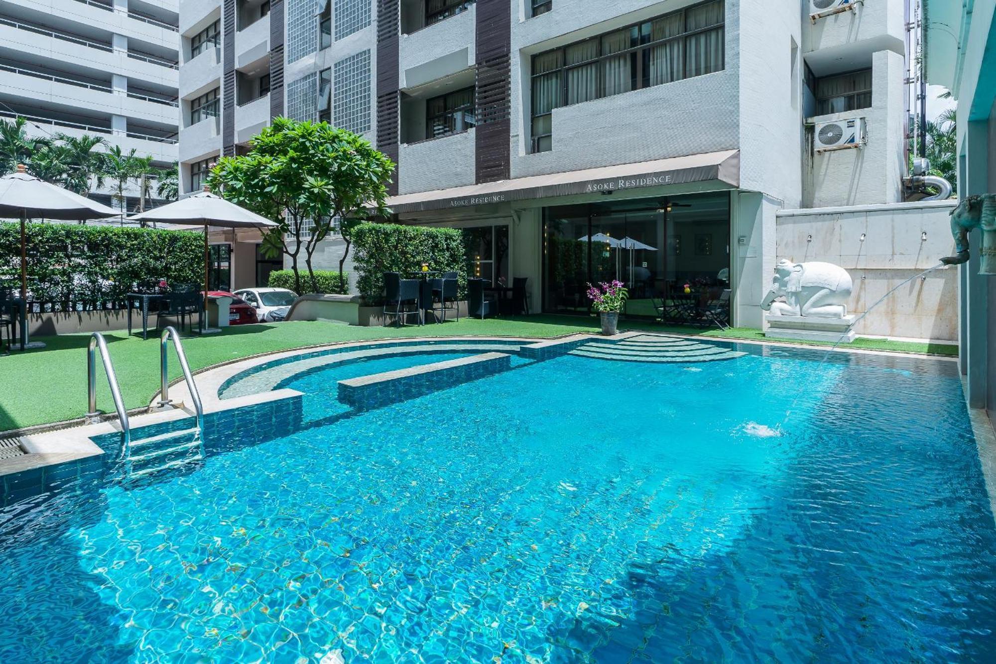 Asoke Residence Sukhumvit By Uhg Bangkok Exterior foto